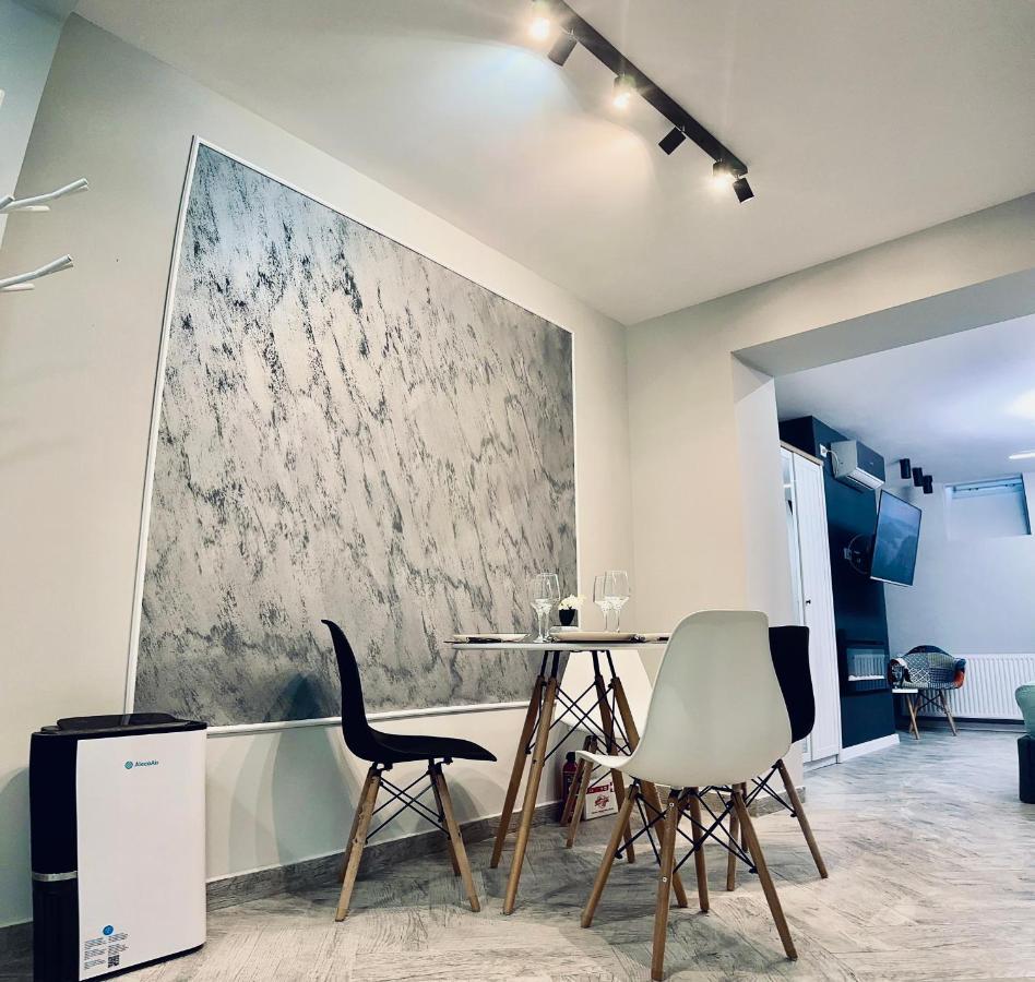 Stay Inn Central Brasov Ap 3 Ngoại thất bức ảnh
