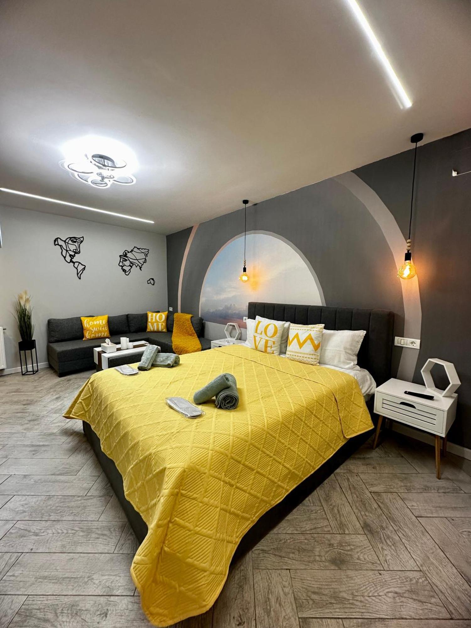 Stay Inn Central Brasov Ap 3 Ngoại thất bức ảnh